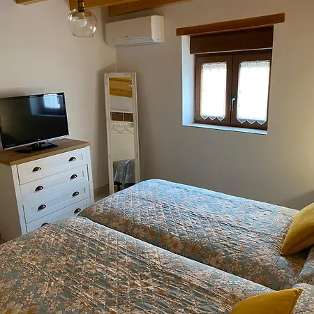 Semesterbostad Casa De Silos San Roman del Valle (Zamora)